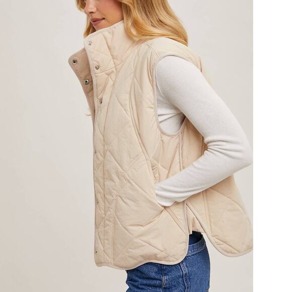 Button Down Quilted Puffer Vest with Pockets Creamy Beige - Picture 8 of 12